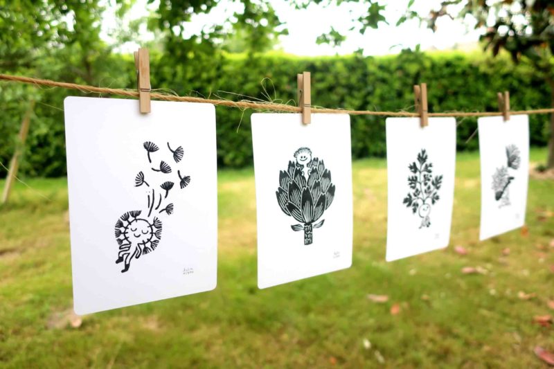 linogravure dessin illustration dandelion nenuphar persil artichaut petite graine oeuvre unique noir blanc nature